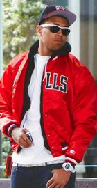 Chris Brown : chris_brown_1240860078.jpg