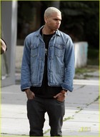 Chris Brown : chris_brown_1300286718.jpg