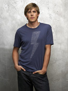 Chris Lowell : chris_lowell_1219050498.jpg