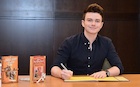 Chris Colfer : chris-colfer-1468352161.jpg