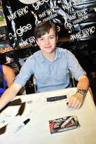 Chris Colfer : chriscolfer_1287746969.jpg