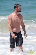 Chris Hemsworth : chris-hemsworth-1515788219.jpg