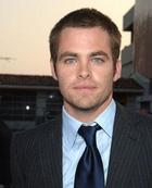 Chris Pine : chrispine_1240859932.jpg