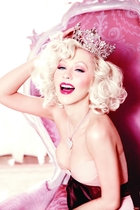 Christina Aguilera : christina-aguilera-1403970852.jpg