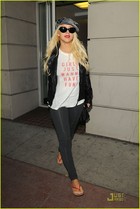 Christina Aguilera : christinaaguilera_1288382424.jpg