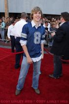 Cody Linley : cody_linley_1213744263.jpg