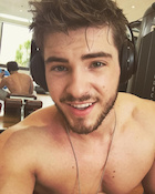 Cody Christian : cody-christian-1479572613.jpg