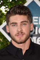 Cody Christian : cody-christian-1514786948.jpg