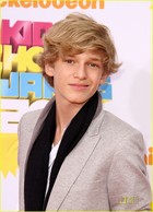 Cody Simpson : cody-simpson-1312735260.jpg