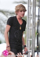 Cody Simpson : cody-simpson-1312735320.jpg