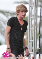 Cody Simpson : cody-simpson-1312735320.jpg