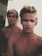 Cody Simpson : cody-simpson-1359406087.jpg