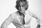 Cody Simpson : cody-simpson-1460326696.jpg