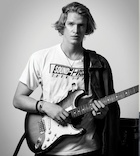 Cody Simpson : cody-simpson-1460326705.jpg