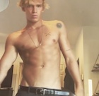 Cody Simpson : cody-simpson-1517610364.jpg