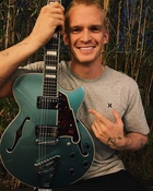 Cody Simpson : cody-simpson-1608264446.jpg