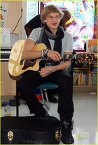 Cody Simpson : codysimpson_1303895994.jpg