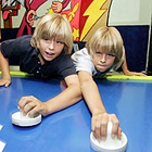 Cole & Dylan Sprouse : TI4U_u1134955637.jpg