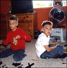 Cole & Dylan Sprouse : TI4U_u1138599080.jpg