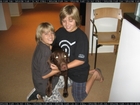 Cole & Dylan Sprouse : TI4U_u1140846839.jpg