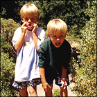 Cole & Dylan Sprouse : TI4U_u1142362634.jpg