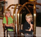 Cole & Dylan Sprouse : TI4U_u1152634618.jpg