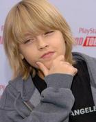 Cole & Dylan Sprouse : TI4U_u1155059137.jpg