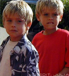 Cole & Dylan Sprouse : TI4U_u1156113465.jpg