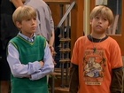 Cole & Dylan Sprouse : TI4U_u1157404146.jpg