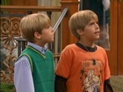 Cole & Dylan Sprouse : TI4U_u1157404157.jpg