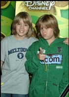 Cole & Dylan Sprouse : TI4U_u1220736032.jpg