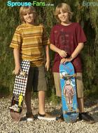 Cole & Dylan Sprouse : TI4U_u1220738170.jpg