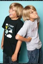 Cole & Dylan Sprouse : TI4U_u1220788151.jpg