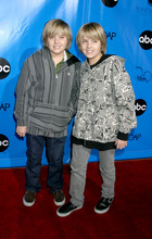 Cole & Dylan Sprouse : cole_dillan_1171812467.jpg