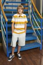 Cole & Dylan Sprouse : cole_dillan_1217170814.jpg