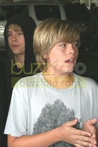 Cole & Dylan Sprouse : cole_dillan_1223531727.jpg