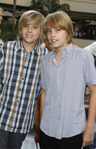 Cole & Dylan Sprouse : cole_dillan_1226005674.jpg