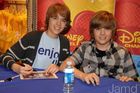 Cole & Dylan Sprouse : cole_dillan_1236446477.jpg