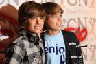 Cole & Dylan Sprouse : cole_dillan_1236446498.jpg