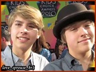 Cole & Dylan Sprouse : cole_dillan_1282234509.jpg