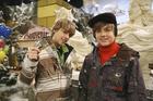 Cole & Dylan Sprouse : cole_dillan_1289762339.jpg