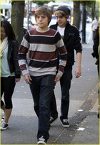 Cole & Dylan Sprouse : cole_dillan_1294846268.jpg
