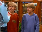 Cole & Dylan Sprouse : spr-suitelife102_003.jpg