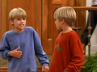 Cole & Dylan Sprouse : spr-suitelife102_013.jpg