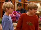 Cole & Dylan Sprouse : spr-suitelife102_017.jpg