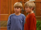 Cole & Dylan Sprouse : spr-suitelife102_018.jpg