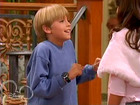 Cole & Dylan Sprouse : spr-suitelife102_038.jpg