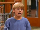 Cole & Dylan Sprouse : spr-suitelife102_055.jpg