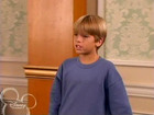Cole & Dylan Sprouse : spr-suitelife102_071.jpg