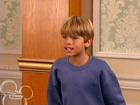 Cole & Dylan Sprouse : spr-suitelife102_075.jpg